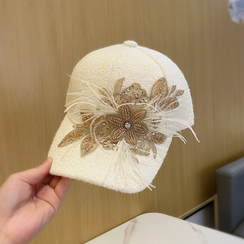 鸭舌帽女冬新款保暖毛绒棒球帽韩版潮时尚手工贴花帽子女秋冬百搭