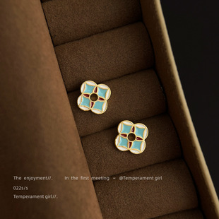 新中式 9银针个性小巧年耳饰几何钱币耳钉女