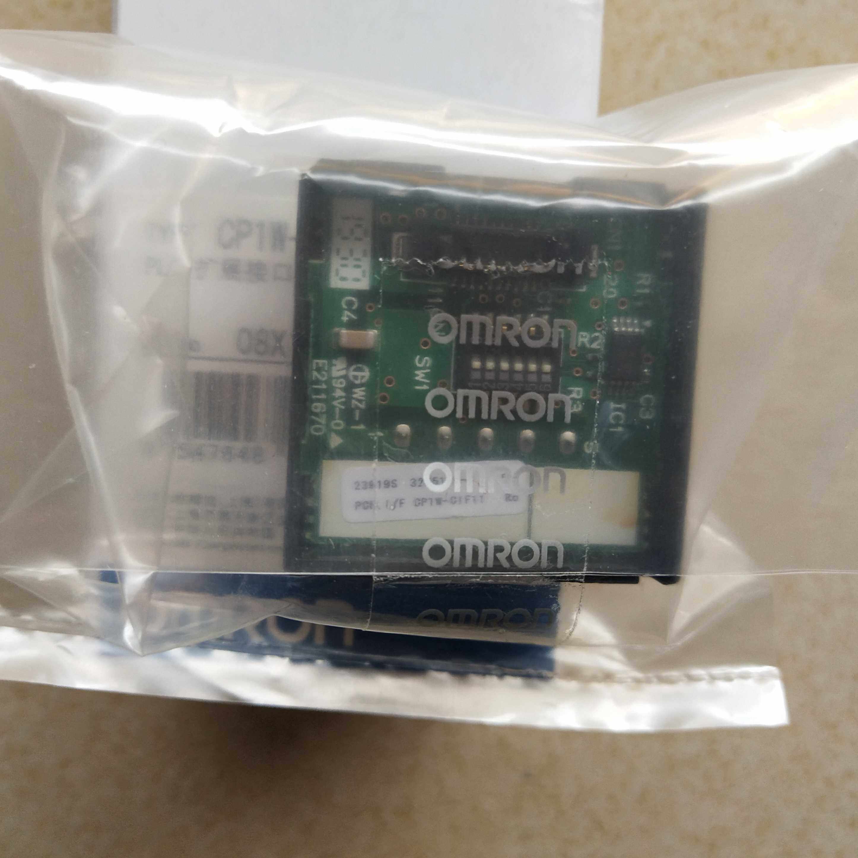 全新原装PLC CP1H-EX40DT-D 通讯模块 CP1W-CIF11