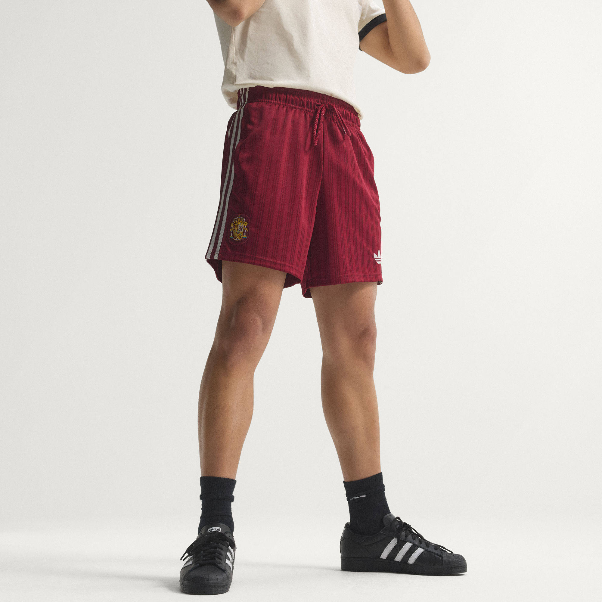 Adidas/阿迪达斯正品西班牙队复古足球休闲文化宽松短裤JZ2257