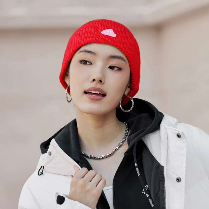 Adidas/阿迪达斯帽子男子女子正品新款时尚针织运动冷帽JW1626
