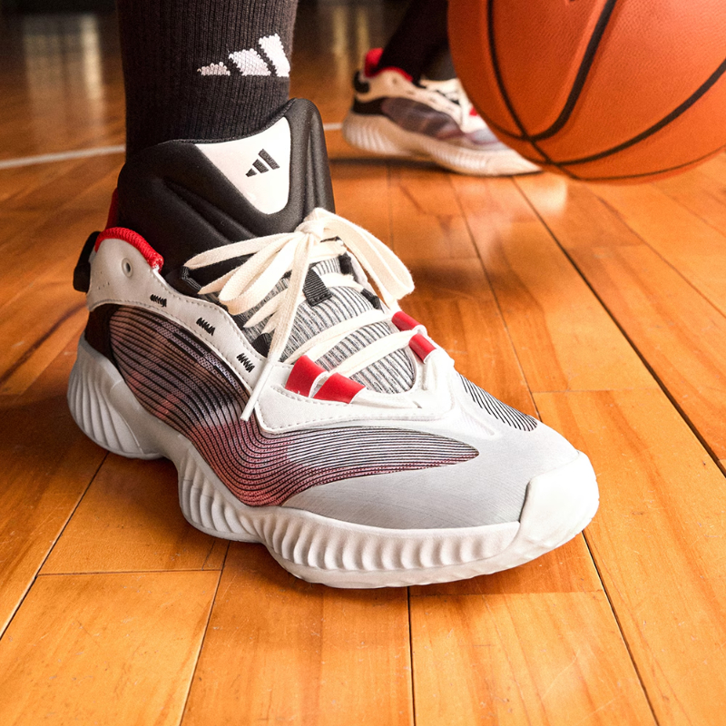 夏季稳定透气耐磨缓震实战篮球鞋