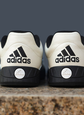 Adidas/阿迪达斯男鞋女鞋正品新款鲨鱼面包鞋运动滑板鞋KI8884