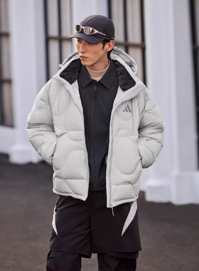 Adidas/阿迪达斯男女冬季新款保暖600蓬连帽鸭绒面包羽绒服JG5928