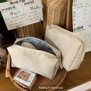 ins风大容量简约便携化妆包pvc旅行洗漱包纯色小众轻便收纳包高级