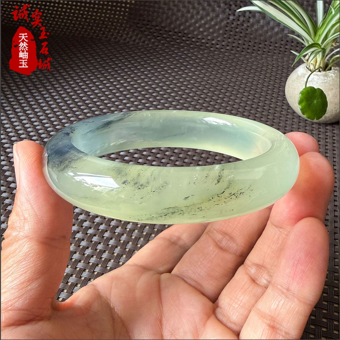 岫色 天然玉石手镯绿色女款水润正圈玉镯岫玉手镯子水墨风内径57