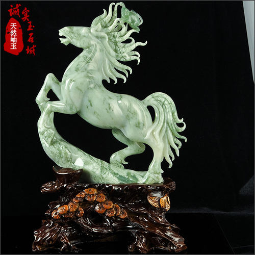 天然玉石马上封侯岫玉雕件装饰品