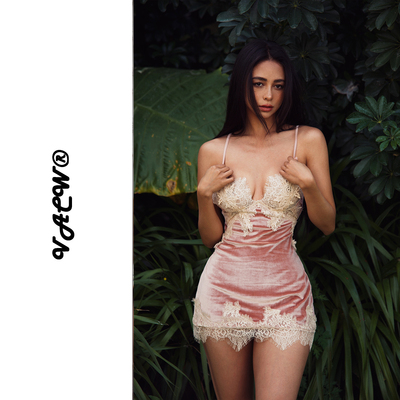 VACW舒适蕾丝高级感吊带睡裙浴袍