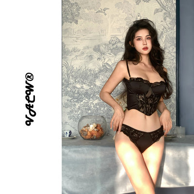 绝美高级感可拆肩带缎面美胸胸衣