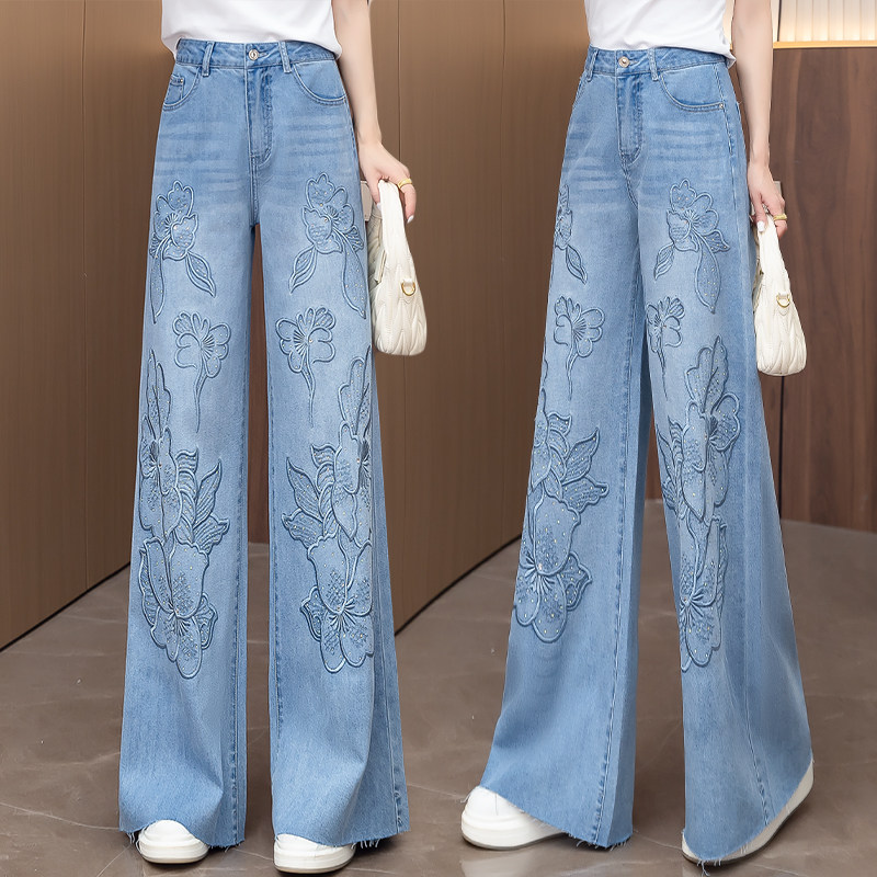 高端刺绣浅蓝色直筒牛仔裤女2026新款早春高腰垂感宽松显瘦阔腿裤