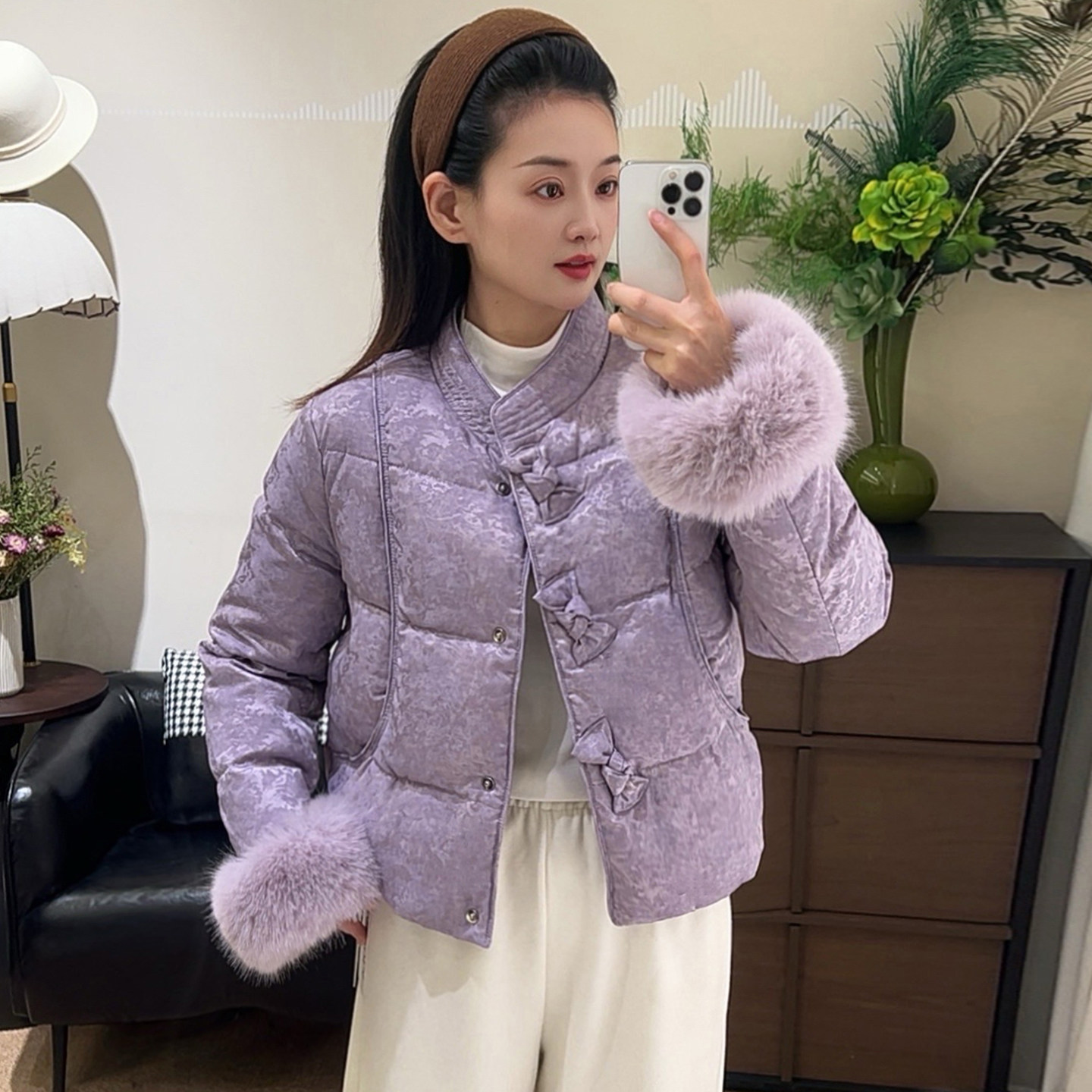 新中式国风立领短款羽绒棉服女冬季蝴蝶结按扣狐狸毛袖口紫色外套