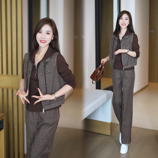 休闲运动服套装女2025春秋新款减龄连帽卫衣马甲外套阔腿裤三件套