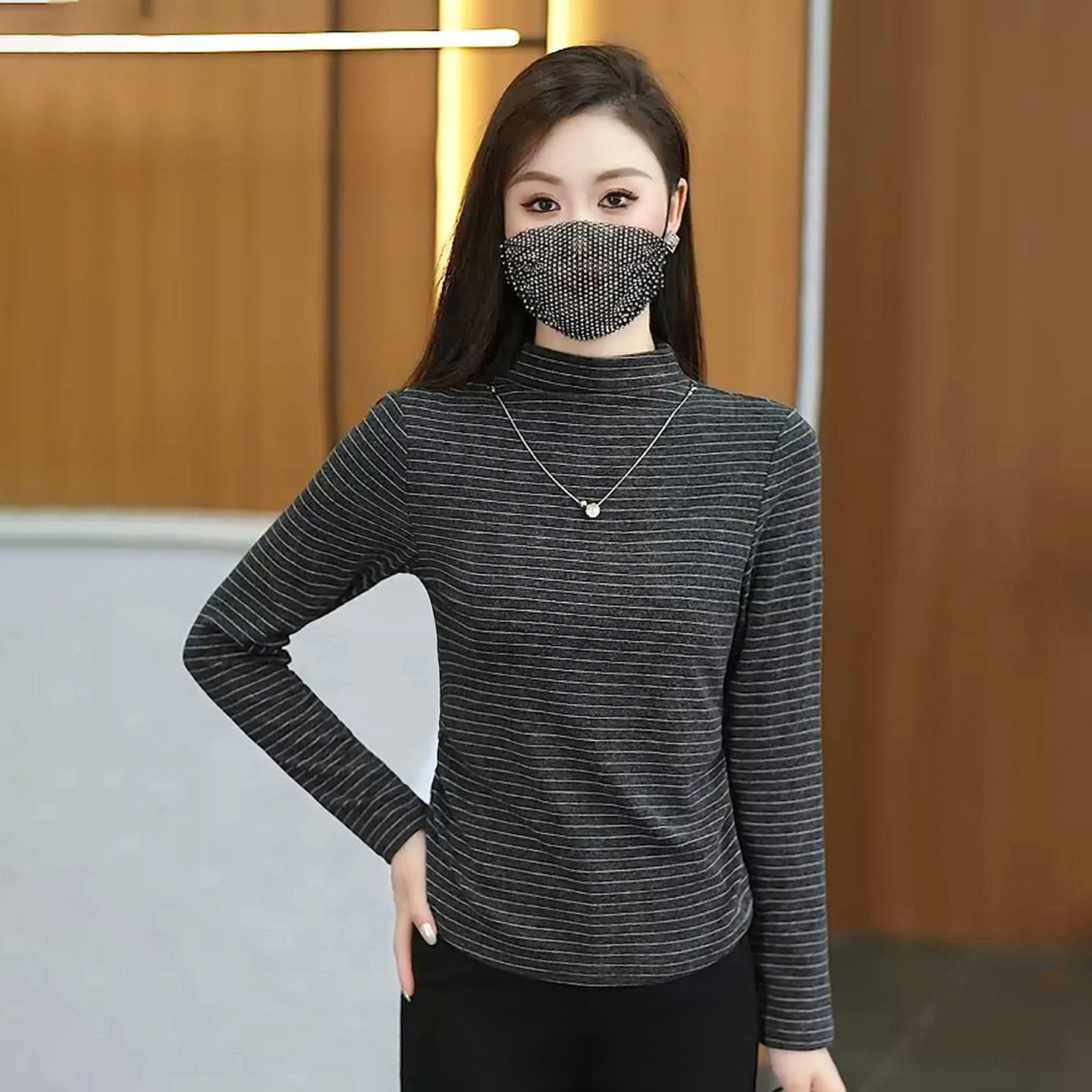 条纹半高领打底衫女早秋内搭上衣