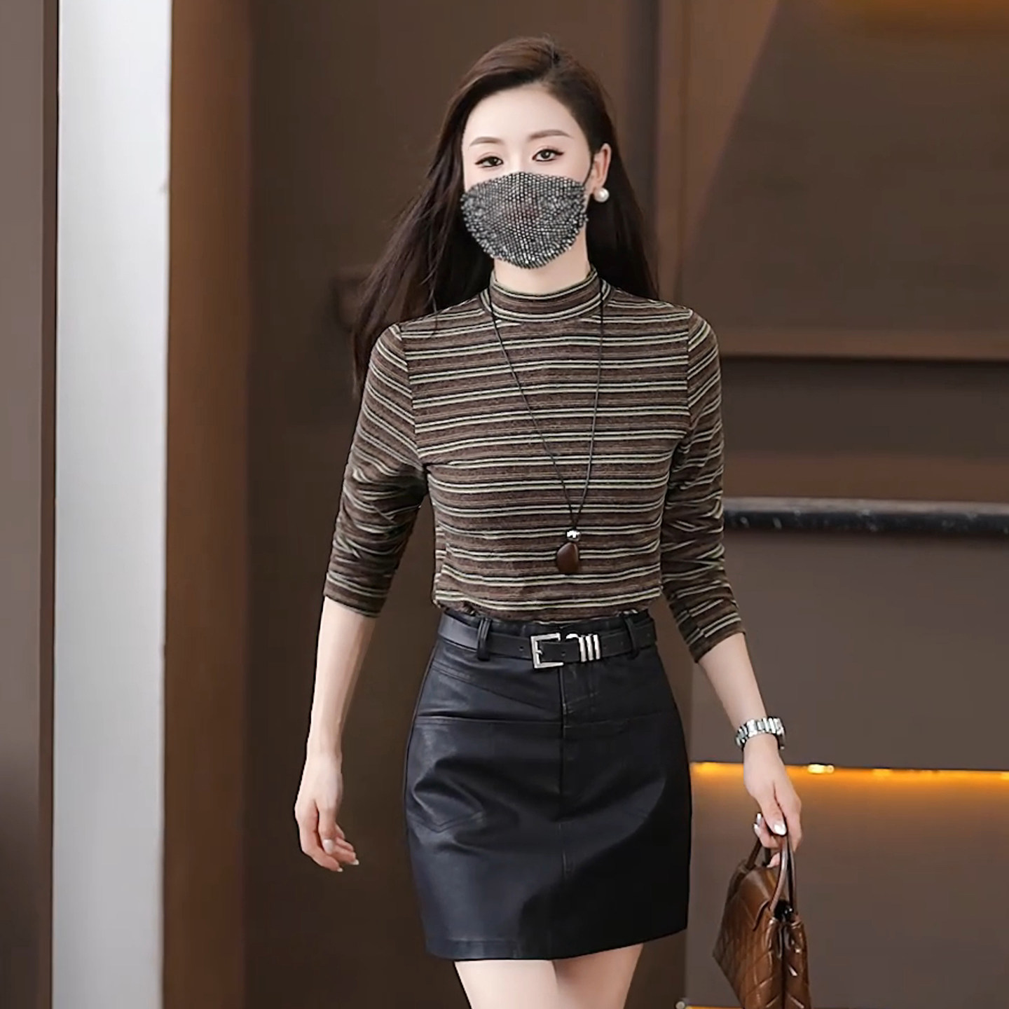 法式复古长袖中高领显瘦条纹内搭
