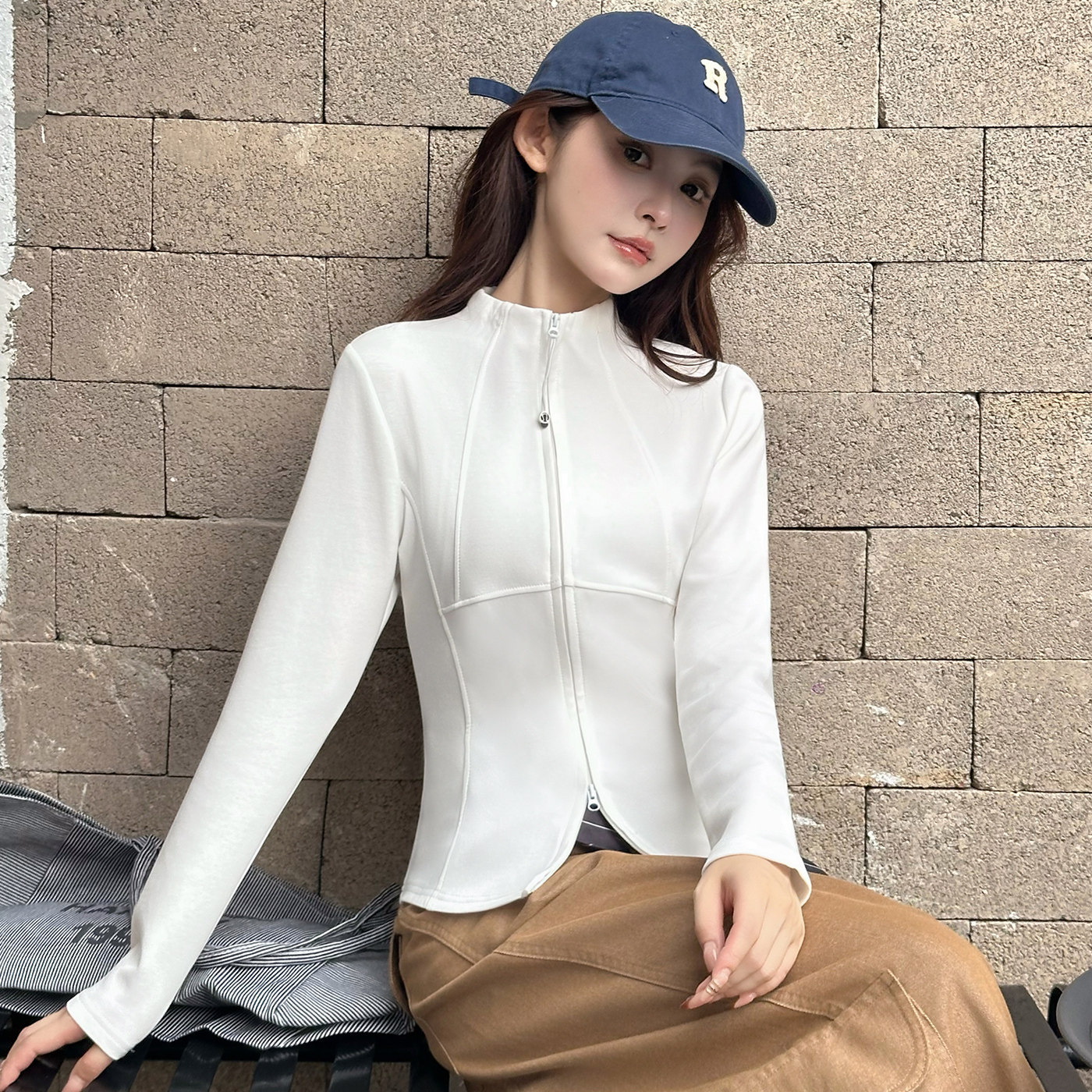 春秋白色立领拉链显瘦卫衣女外套