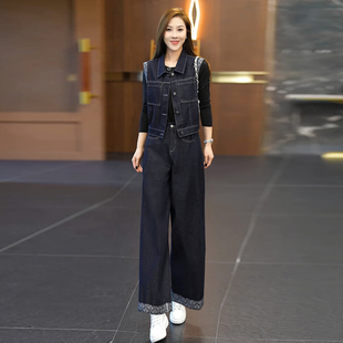 早初秋时尚洋气减龄女2025新款设计感显瘦牛仔马甲阔腿裤两件套装