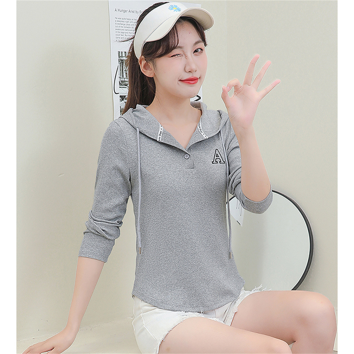 设计感连帽衫女春秋短款休闲卫衣