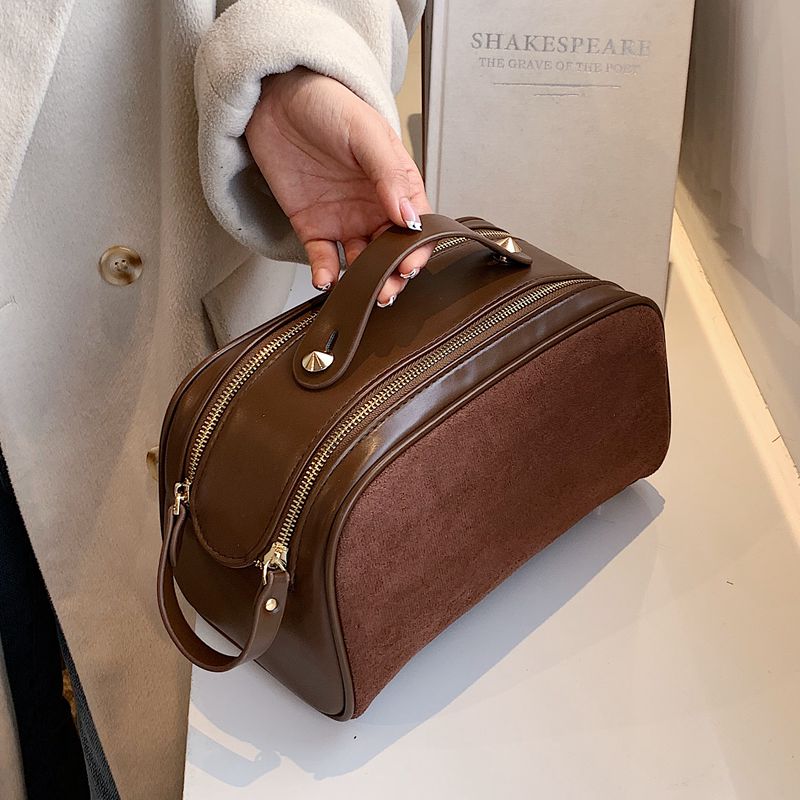 高颜值大容量双拉链化妆包便携