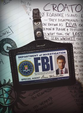 美剧邪恶力量人物胸卡皮夹子 supernatural dean castiel spn cos