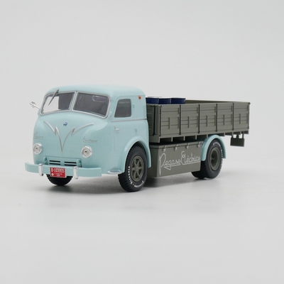 ixo 1:43 Pegaso Z-1601 1952毕加索卡车电动大货车合金汽车模型