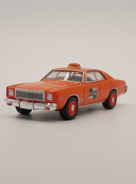 Greenlight 1:64 1977 Plymouth Fury 普利茅斯的士车金属玩具车