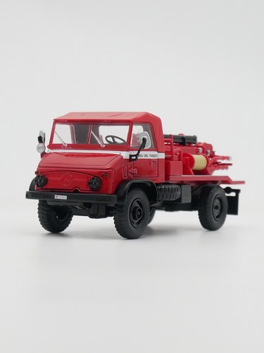 Ixo 1:43 Mercedes-Benz Unimog 404奔驰乌尼莫克意大利消防车模