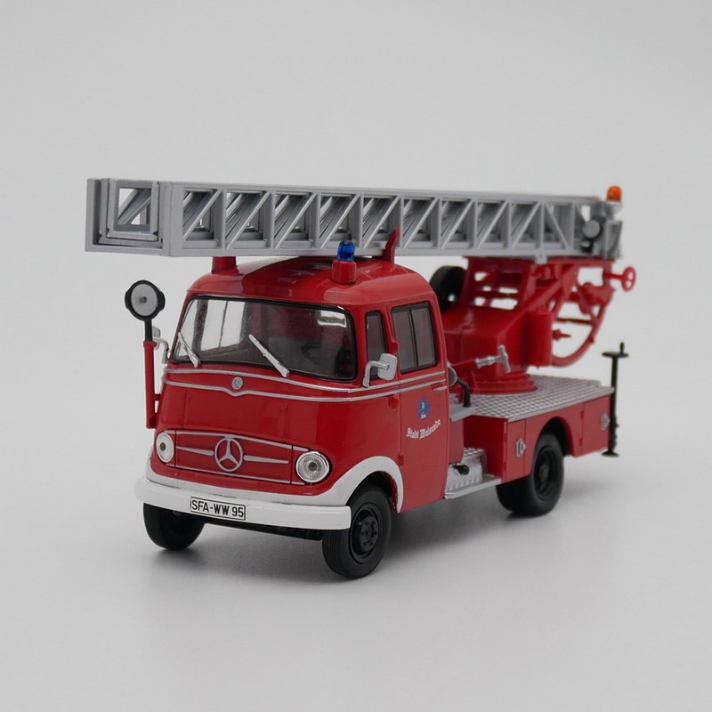 ixo 1:43 mercedes-benz l319奔驰消防车云梯合金汽车模型金属玩