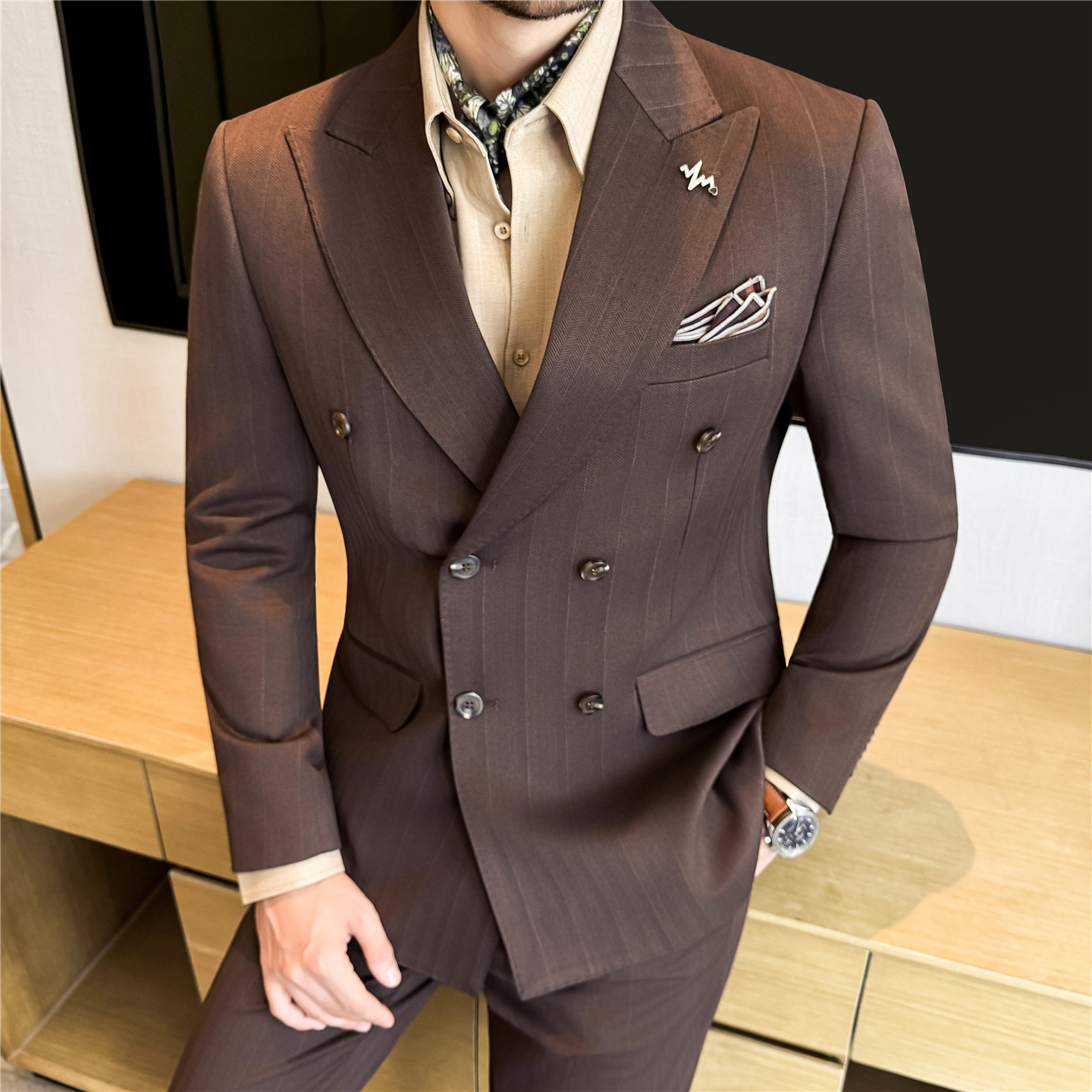 冬季高档新郎西服套装商务休闲职业正装厚羊毛呢条纹双排扣西装男
