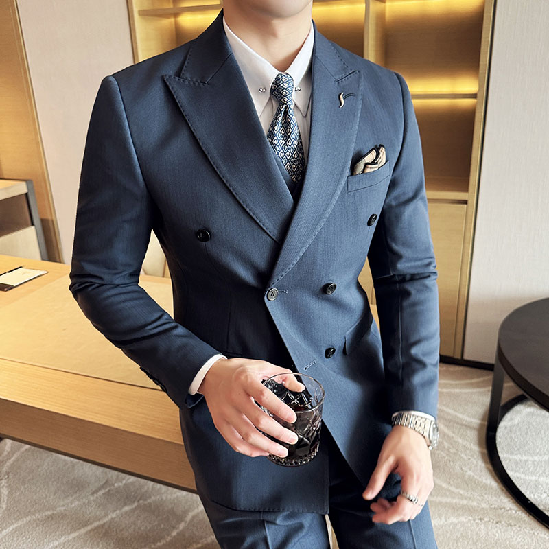 双排扣条纹西装套装男韩版修身三件套高级感痞帅西服新郎结婚礼服