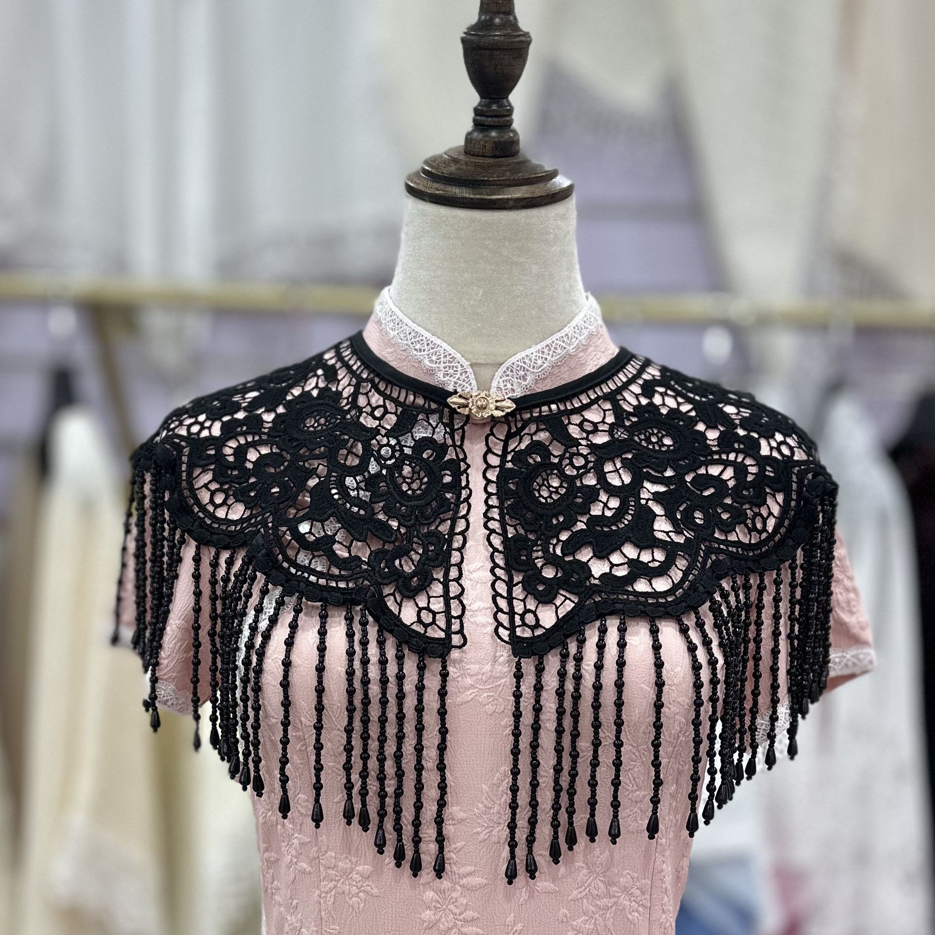 配旗袍珍珠流苏云肩披肩外搭新中式改良复古蕾丝重工高端年轻款黑,服饰配件/皮带/帽子/围巾,围巾/丝巾/披肩,淘宝优惠券,粉丝福利购,淘宝优惠卷