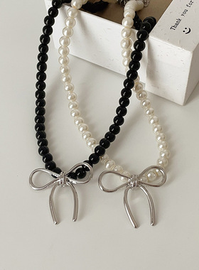 高级感珍珠金属蝴蝶结项链女发饰复古个性简约百搭气质颈链锁骨链