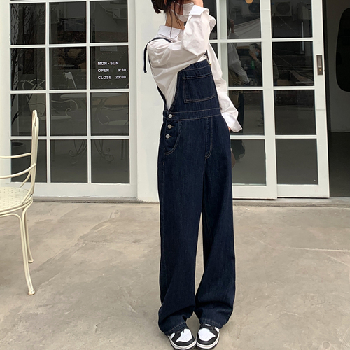 Real price: Spring 2022 New Retro Korean leisure college slim denim suspenders straight pants