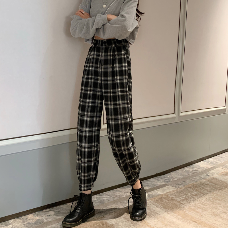 Real shot real price 2020 new matte loose and versatile casual Plaid women's Retro net red pop straight pants