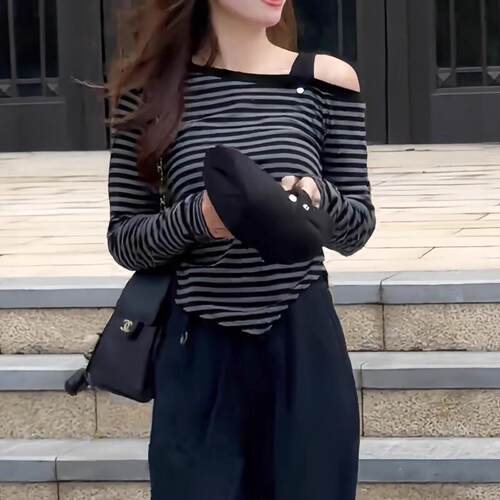 大码韩系条纹斜领纯棉长袖T恤女春季胖MM修身显瘦不规则露肩上衣