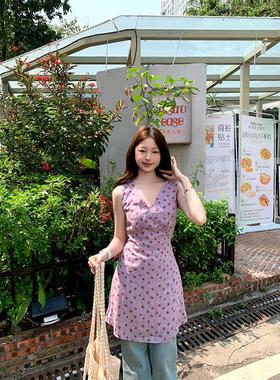 莓莓有点辣自制 紫色碎花无袖背心连衣裙女装夏季v领叠穿裙子短裙