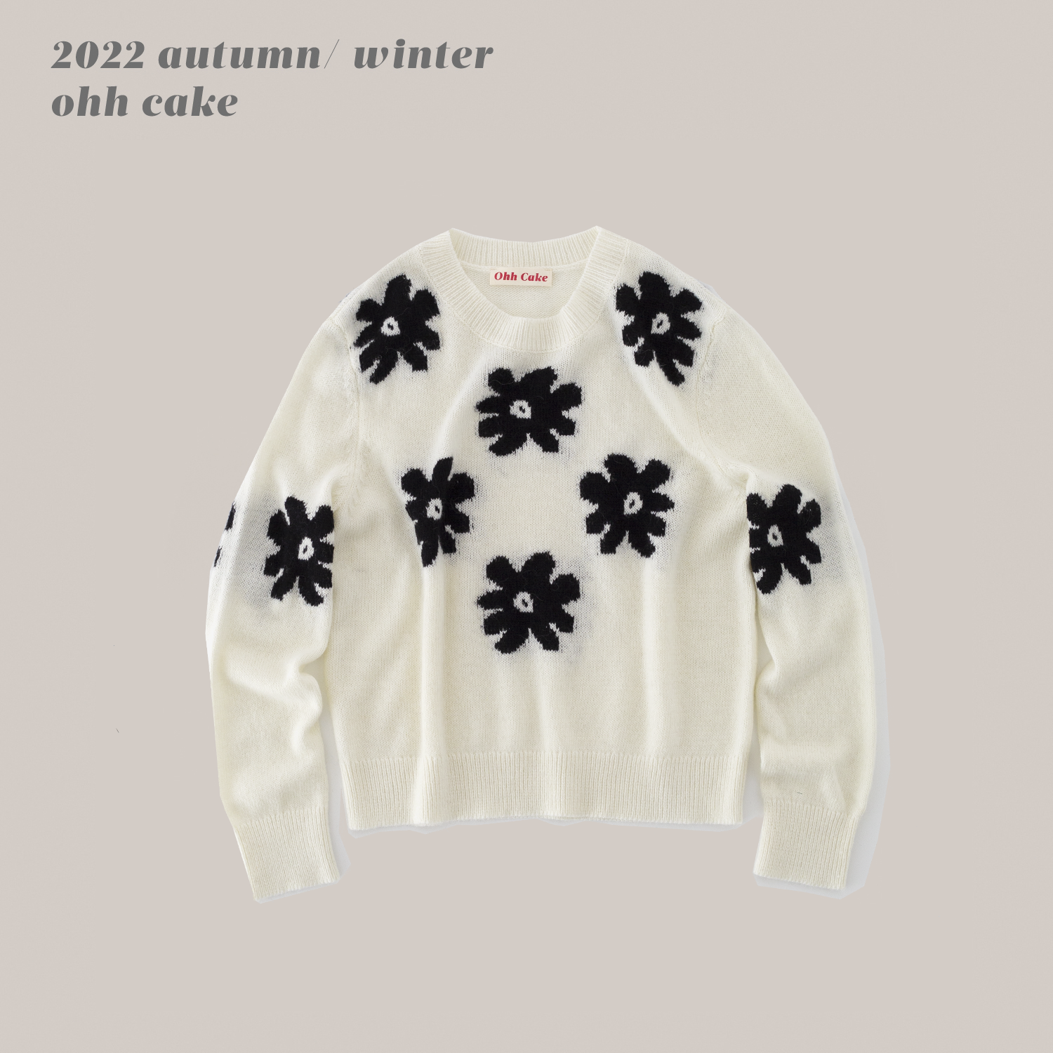 套头花朵圆领保暖黑白