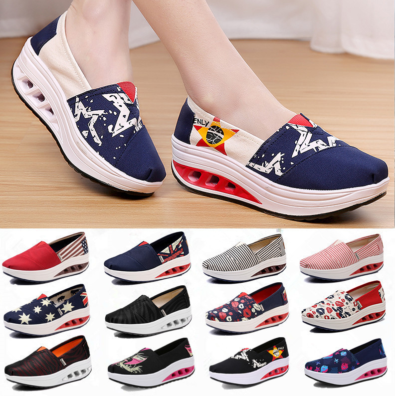 2025新款夏季厚底松糕摇摇鞋女布鞋一脚蹬懒人老北京布鞋运动鞋女