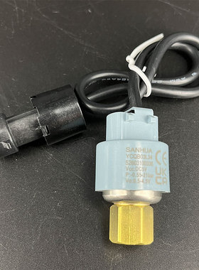 开利空调配件压力传感器00PPG000012000SH压力传感器(三花)变送器