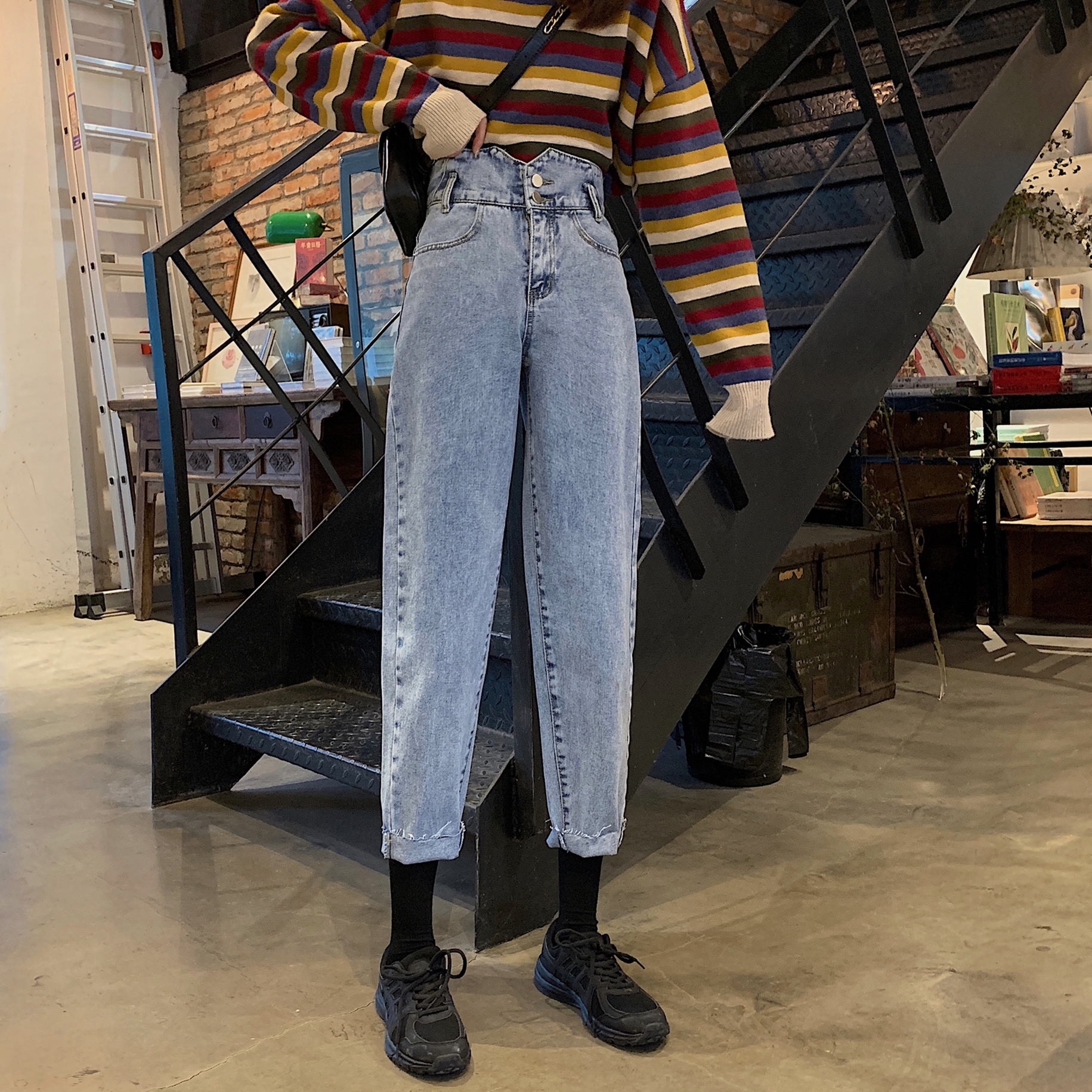 Korean high waisted, slim and loose wide leg straight pants jeans