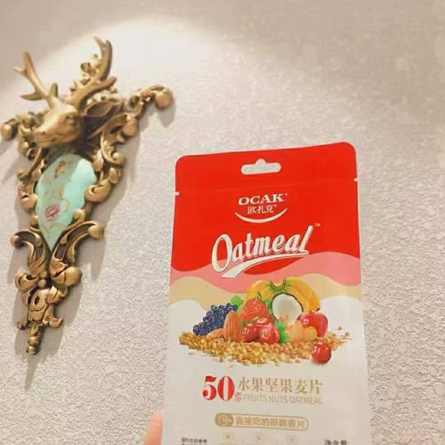 欧扎克即食麦片小仙桃酸奶