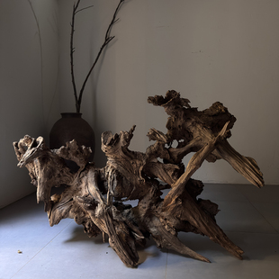 民间古旧老木头风化木侘寂风艺术空间装饰朽木摆件艺术空间2621