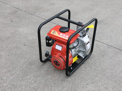 152/154F农用小型汽油水泵便携式抽水鱼塘灌溉浇水浇地自吸泵2寸