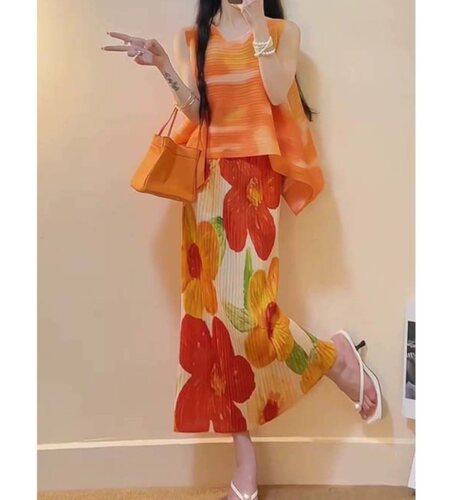 夏日多巴胺穿搭温柔系炸街奶乖橘色无袖上衣漂亮时尚套装裙小个子