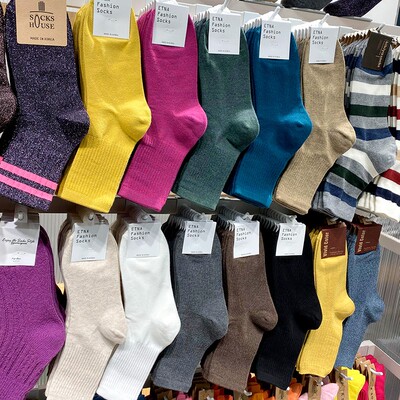 ETNA韩国复古纯色简约棉质中筒袜
