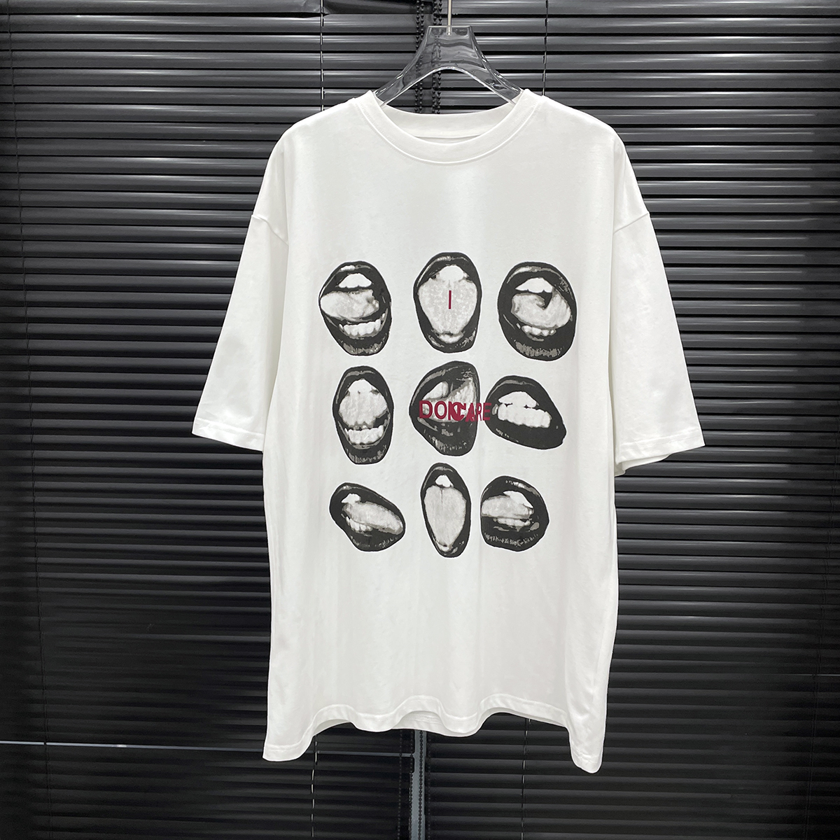 付新博女装唇唇欲动印花T恤女宽松时尚休闲百搭短袖T恤女13972