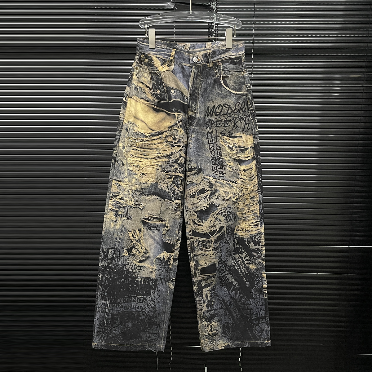 付新博女装3D印花破洞风格牛仔裤女小众设计宽松直筒休闲裤13855