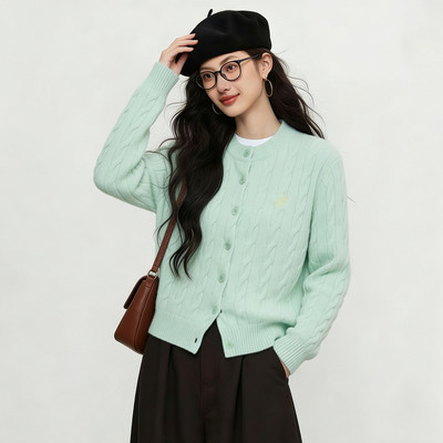 薄荷绿复古麻花针织开衫
