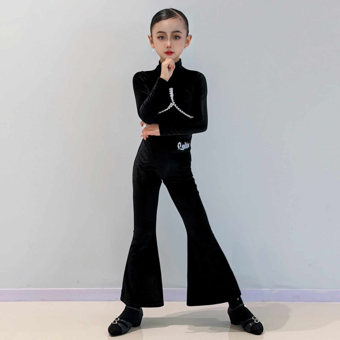 2026新款拉丁舞服女童练功服套装儿童演出服分体裤装加厚秋冬长袖