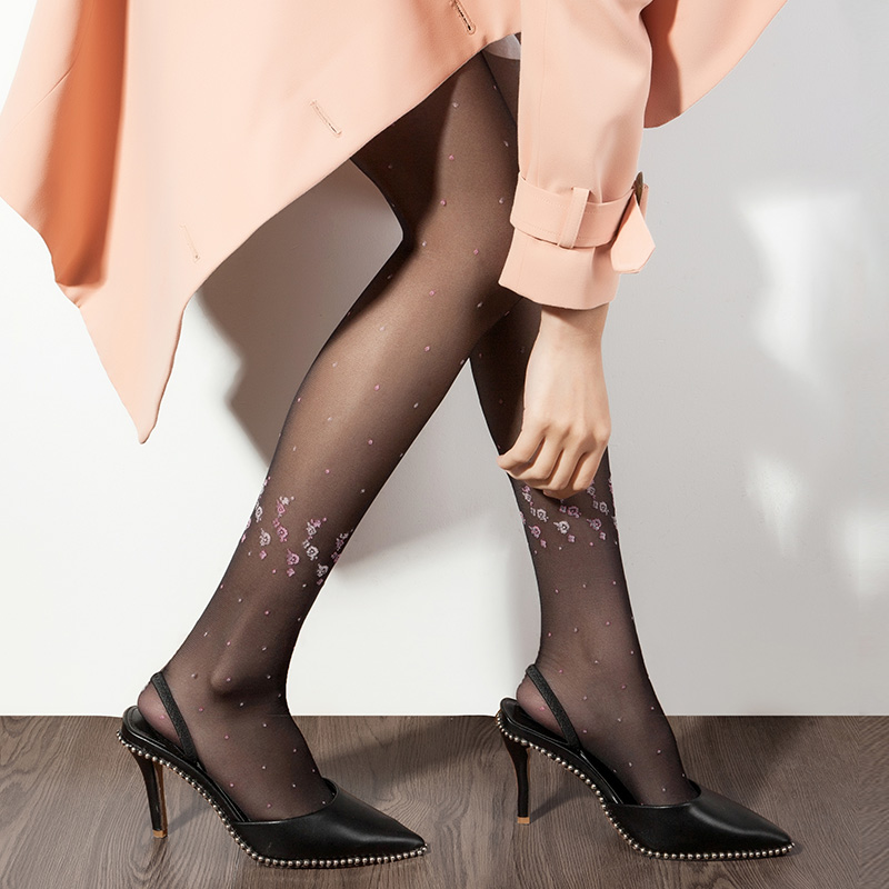 甜美风粉色花纹脚踝点缀连裤袜