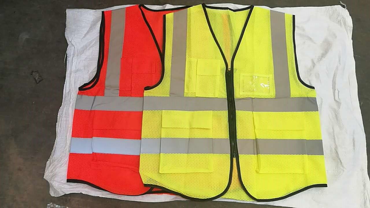 车用反光背心马甲超亮夜间交通警示汽车安全服荧光衣服车载反光衣